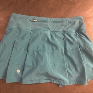 *TEAL LULULEMON SPORT PACE SKIRT!**